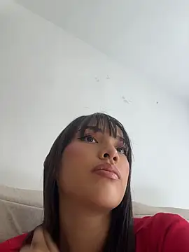 Snapshot of Mia-villalobos chatting on 8, 7, 2026 Mia-villalobos online show from 8, 7, 2026