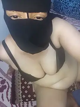 sex69soltana online show from 2, 7, 2026
