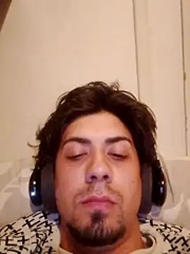 iShon777 online show from 14, 4, 2026