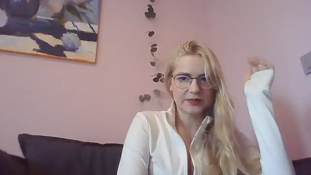 Kiss To Remember online show from 18, 3, 2026