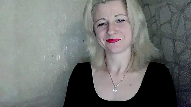 Katerina-Kissa online show from 17, 4, 2026