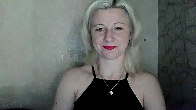 Katerina-Kissa online show from 4, 6, 2026