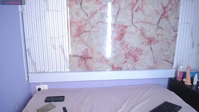 Lord Tayron online show from 15, 4, 2026