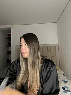 Julie Rosse online show from 13, 7, 2026