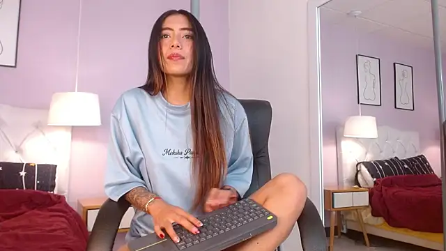 Snapshot of Cataleyaa23 chatting on 12, 6, 2026 Cataleyaa23 online show from 12, 6, 2026