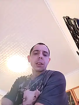 Snapshot of Hugo1993 chatting on 1, 3, 2026 Hugo1993 online show from 1, 3, 2026