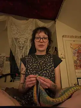 Anniething online show from 3, 3, 2026