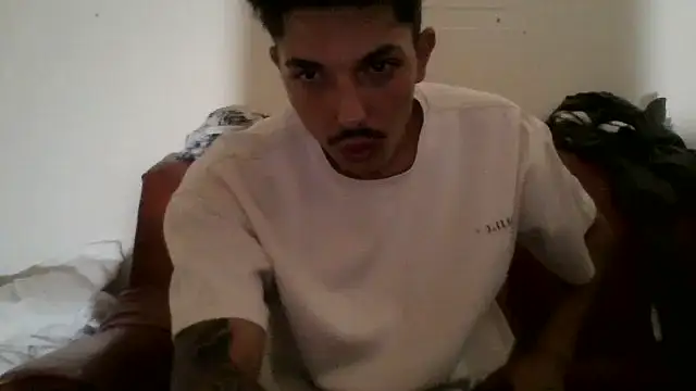 Snapshot of danbig01 chatting on 6, 6, 2026 danbig01 online show from 6, 6, 2026