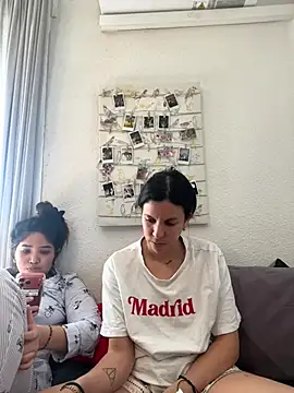 Snapshot of Genblan chatting on 31, 3, 2026 Genblan online show from 31, 3, 2026