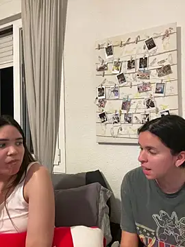 Snapshot of Genblan chatting on 4, 4, 2026 Genblan online show from 4, 4, 2026