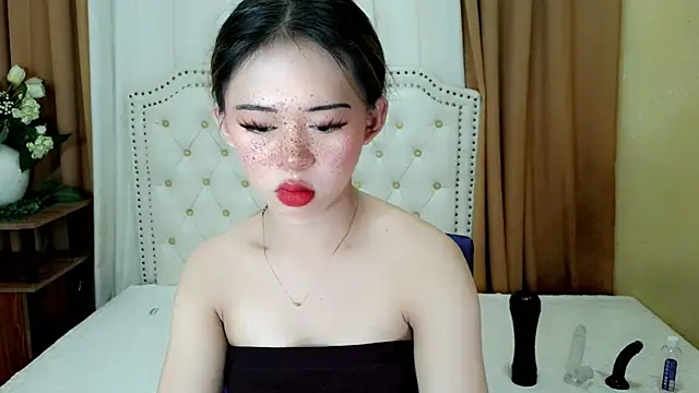 Seductive sophie online show from 25, 6, 2026