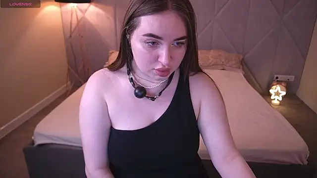 Snapshot of RapunzelAngel chatting on 17, 5, 2026 RapunzelAngel online show from 17, 5, 2026