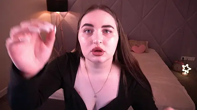 Snapshot of RapunzelAngel chatting on 31, 5, 2026 RapunzelAngel online show from 31, 5, 2026