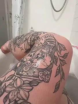 BeeMay22 online show from 18, 4, 2026