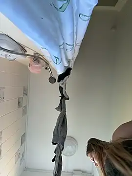 BeeMay22 online show from 23, 4, 2026