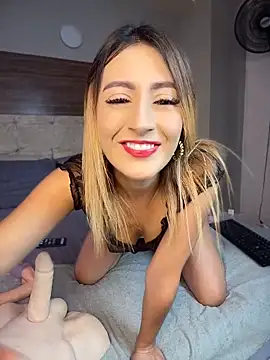 Snapshot of Emma_Reyes chatting on 18, 6, 2026 Emma Reyes online show from 18, 6, 2026