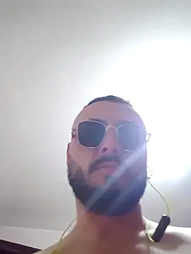 Snapshot of Shayka96 chatting on 2, 3, 2026 Shayka96 online show from 2, 3, 2026