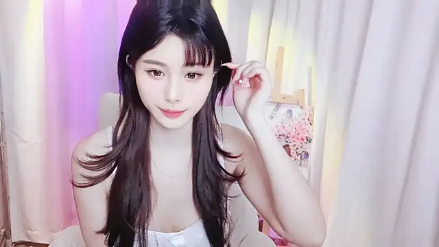 Snapshot of Mia_168 chatting on 26, 4, 2026 Mia 168 online show from 26, 4, 2026