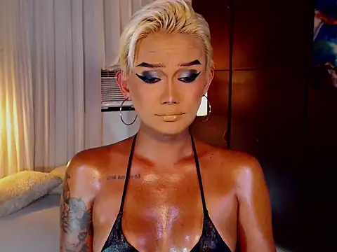 xXLustFullTransXx online show from 18, 7, 2026