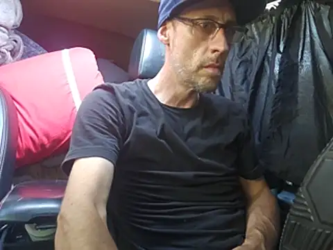 VengefulGhoul578 online show from 29, 6, 2026