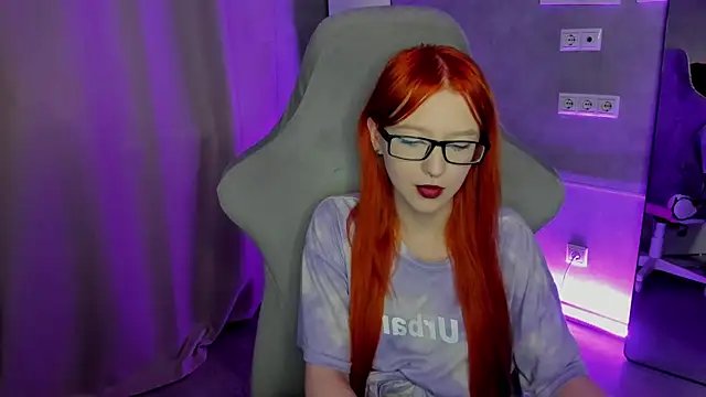 Emma Dusk online show from 27, 3, 2026