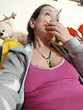 anayss17 online show from 7, 4, 2026