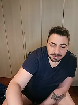 bear skinny online show from 19, 5, 2026