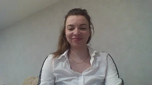 Snapshot of Luna2547 chatting on 21, 3, 2026 Luna2547 online show from 21, 3, 2026