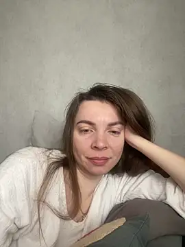 Snapshot of Luna2547 chatting on 22, 3, 2026 Luna2547 online show from 22, 3, 2026