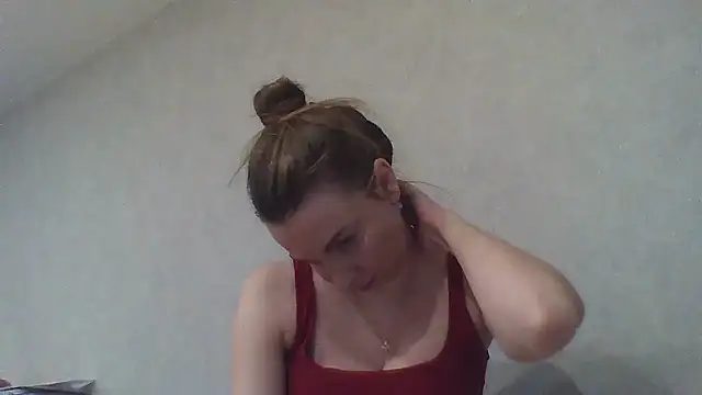 Snapshot of Luna2547 chatting on 23, 3, 2026 Luna2547 online show from 23, 3, 2026