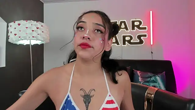 foxy hannah online show from 4, 7, 2026