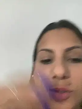 Snapshot of kifanyy chatting on 19, 4, 2026 kifanyy online show from 19, 4, 2026