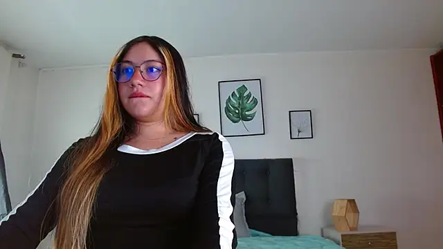 Snapshot of samanthachop chatting on 30, 6, 2026 samanthachop online show from 30, 6, 2026