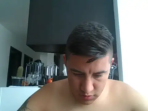 Snapshot of Sneyd10 chatting on 4, 3, 2026 Sneyd10 online show from 4, 3, 2026