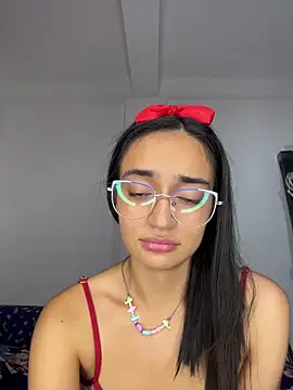 Snapshot of DaliaBloom chatting on 4, 3, 2026 DaliaBloom online show from 4, 3, 2026