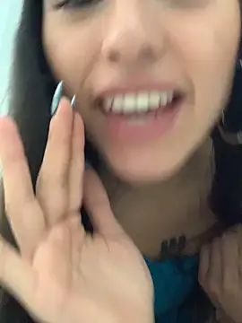 SweetCherry   online show from 16, 4, 2026