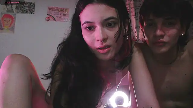 Snapshot of hot_moons chatting on 4, 3, 2026 hot moons online show from 4, 3, 2026