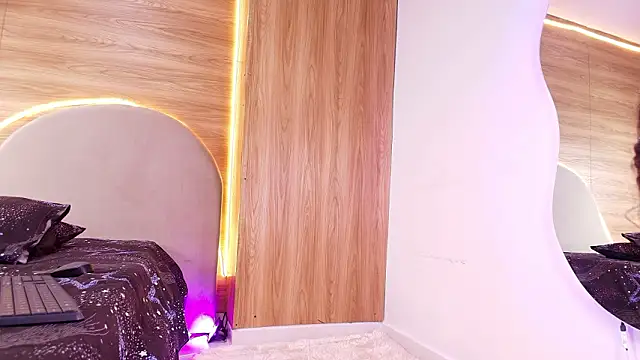 kiara lp online show from 27, 3, 2026