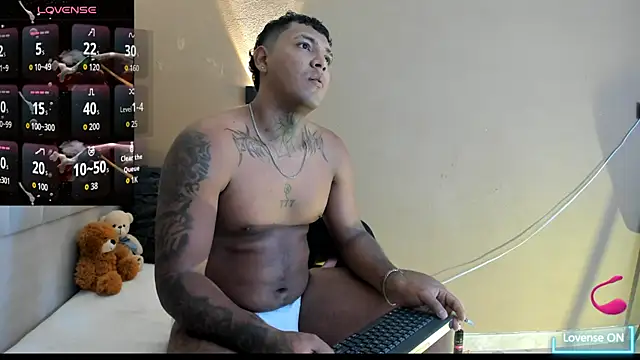 Snapshot of Axell_king07 chatting on 23, 5, 2026 Axell king07 online show from 23, 5, 2026