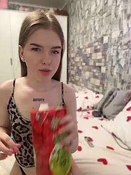 KayShaw online show from 1, 7, 2026