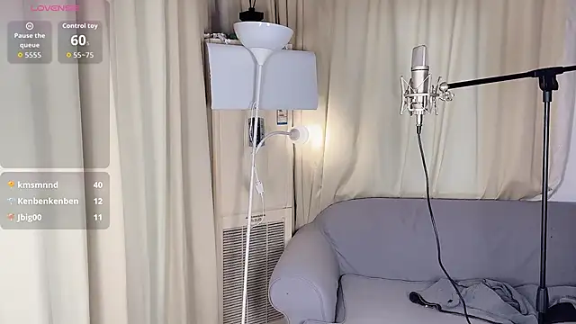 Tavie1744 online show from 18, 3, 2026