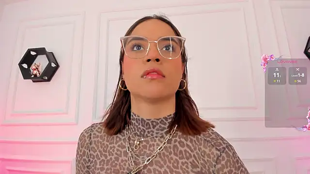 Im Scarlett  online show from 2, 7, 2026