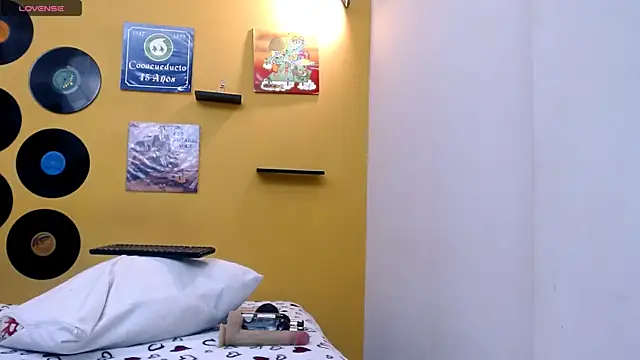 lilithevil32 online show from 9, 5, 2026