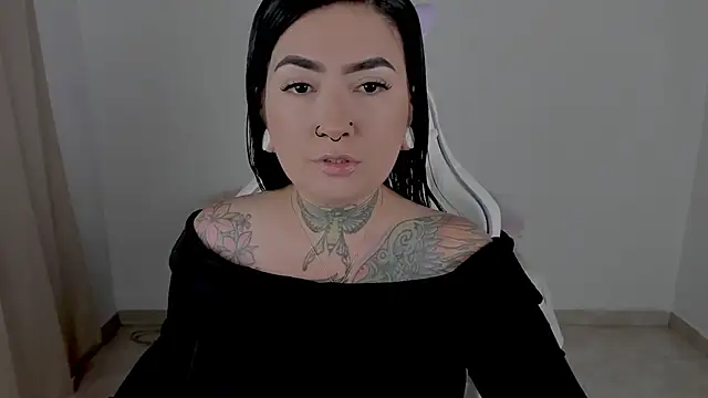heeyy kitty online show from 13, 4, 2026