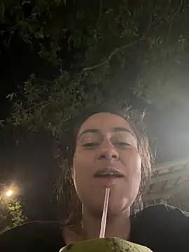 Geovana blan online show from 27, 3, 2026