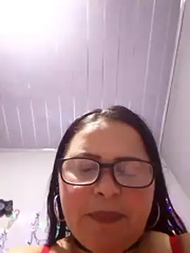 Snapshot of violetapeeveet chatting on 24, 3, 2026 violetapeeveet online show from 24, 3, 2026