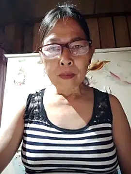 Snapshot of Sky-rain98 chatting on 23, 5, 2026 Sky-rain98 online show from 23, 5, 2026