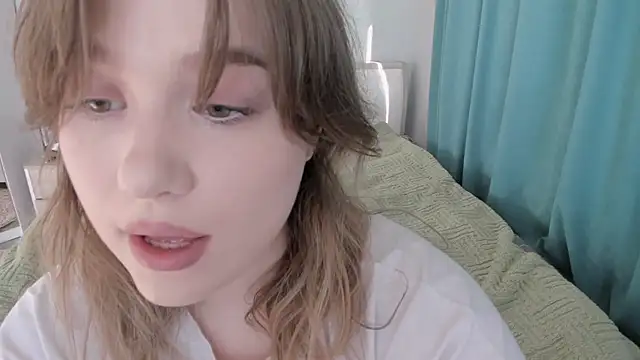 Snapshot of JennyHardy chatting on 5, 7, 2026 JennyHardy online show from 5, 7, 2026