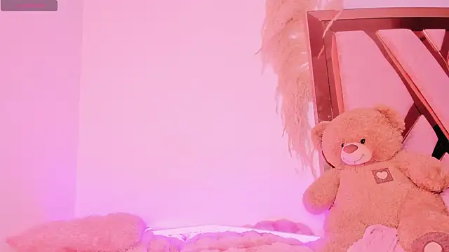 Snapshot of thamii_campanitaa chatting on 2, 5, 2026 thamii campanitaa online show from 2, 5, 2026