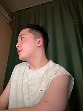 NudGlow online show from 28, 3, 2026